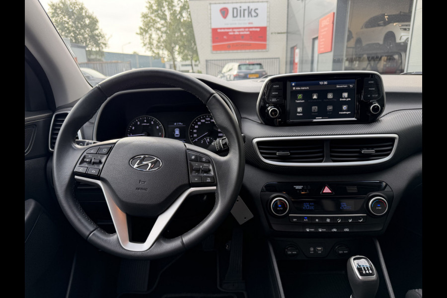 Hyundai Tucson 1.6 GDI Comfort (Trekhaak - Camera - Automatische Airco - Navigatie via APP - 17"incl 4S)