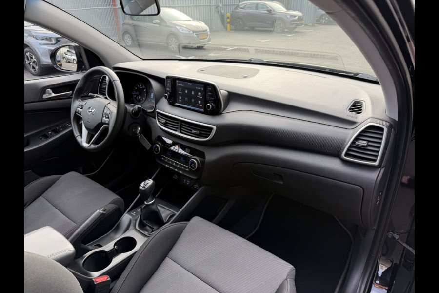 Hyundai Tucson 1.6 GDI Comfort (Trekhaak - Camera - Automatische Airco - Navigatie via APP - 17"incl 4S)