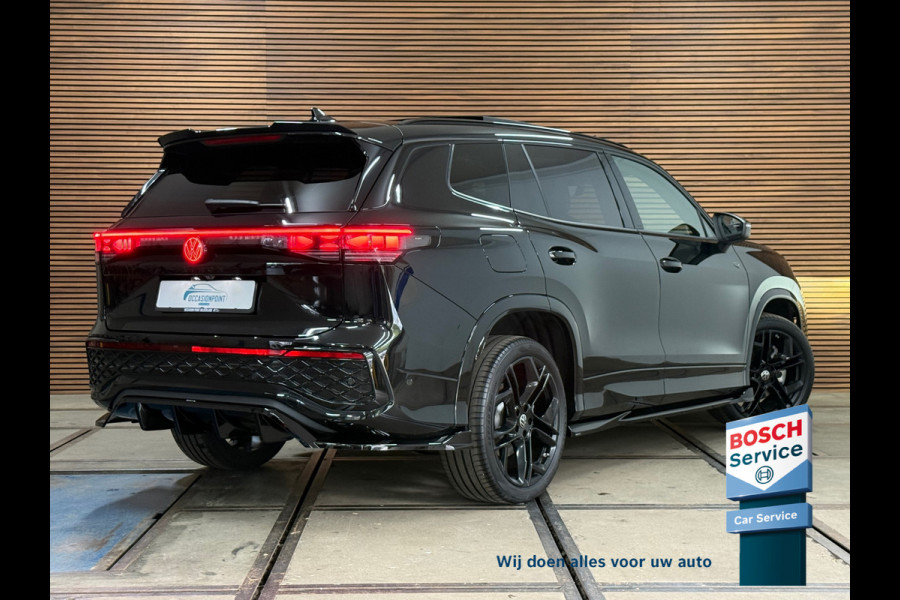Volkswagen Tayron 1.5 eHybrid 272PK | R-Line Black MD Edition | Garantie tot 2030 | Vol! | Maxton| Pano| IQ. Light| H/K | Trekhaak