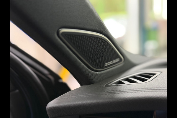 Volkswagen Tayron 1.5 eHybrid 272PK | R-Line Black MD Edition | Garantie tot 2030 | Vol! | Maxton| Pano| IQ. Light| H/K | Trekhaak