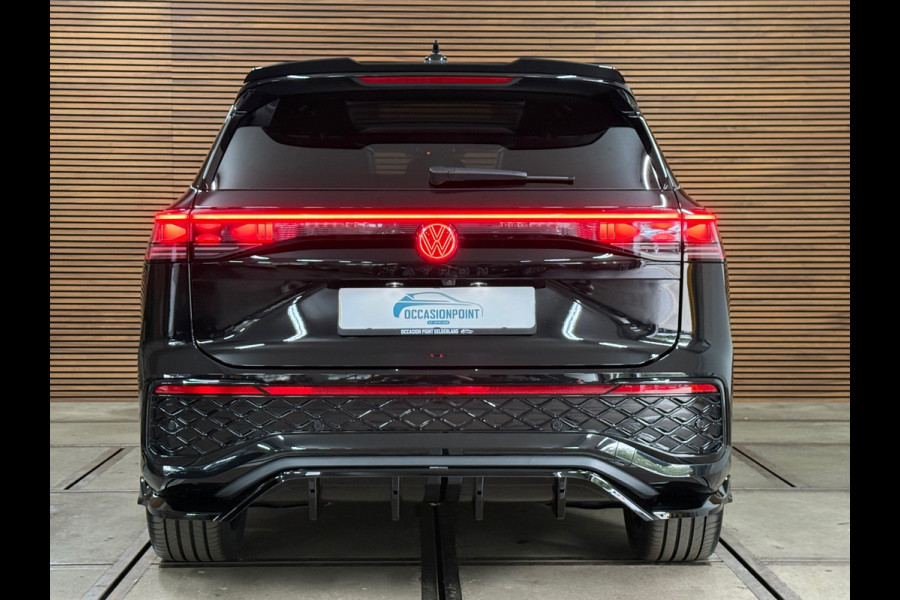 Volkswagen Tayron 1.5 eHybrid 272PK | R-Line Black MD Edition | Garantie tot 2030 | Vol! | Maxton| Pano| IQ. Light| H/K | Trekhaak