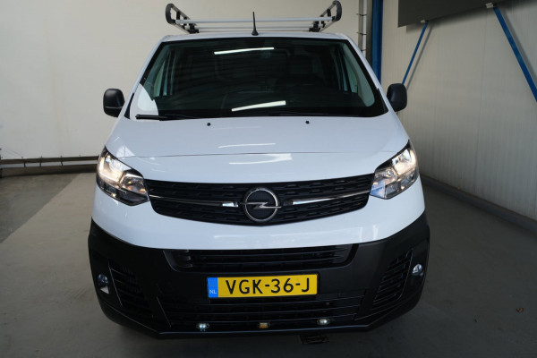 Opel Vivaro 2.0 CDTI L3H1 3p Edition - N.A.P. Airco, Imperiaal, Kasten inrichting, Camera, Carplay, Navi, Trekhaak.