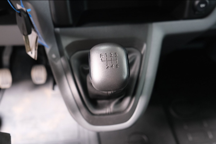 Opel Vivaro 2.0 CDTI L3H1 3p Edition - N.A.P. Airco, Imperiaal, Kasten inrichting, Camera, Carplay, Navi, Trekhaak.