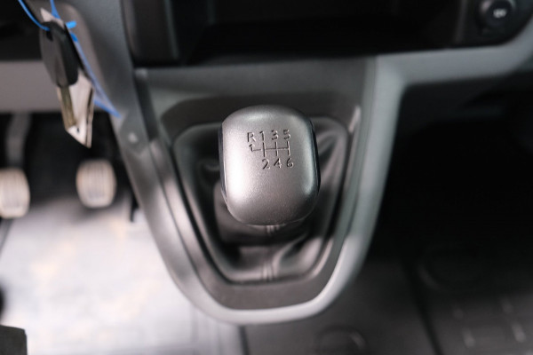 Opel Vivaro 2.0 CDTI L3H1 3p Edition - N.A.P. Airco, Imperiaal, Kasten inrichting, Camera, Carplay, Navi, Trekhaak.