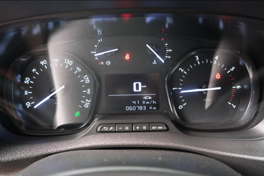 Opel Vivaro 2.0 CDTI L3H1 3p Edition - N.A.P. Airco, Imperiaal, Kasten inrichting, Camera, Carplay, Navi, Trekhaak.