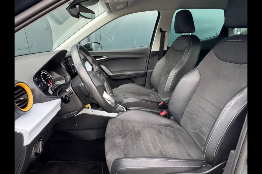 Seat Arona 1.0 TSI 110pk Style * AUTOMAAT* Navigatiesysteem* Parkeercamera * Alcantara *