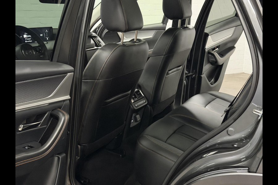 Mazda CX-60 2.5 e-SkyActiv PHEV Homura Trekhaak | Open dak | Adapt. cruise | Stoel-/stuurverwarming | Bose sound | Stoelventilatie | Carplay | 360 graden camera
