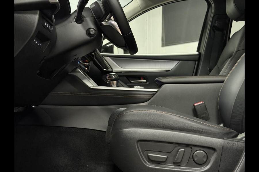 Mazda CX-60 2.5 e-SkyActiv PHEV Homura Trekhaak | Open dak | Adapt. cruise | Stoel-/stuurverwarming | Bose sound | Stoelventilatie | Carplay | 360 graden camera