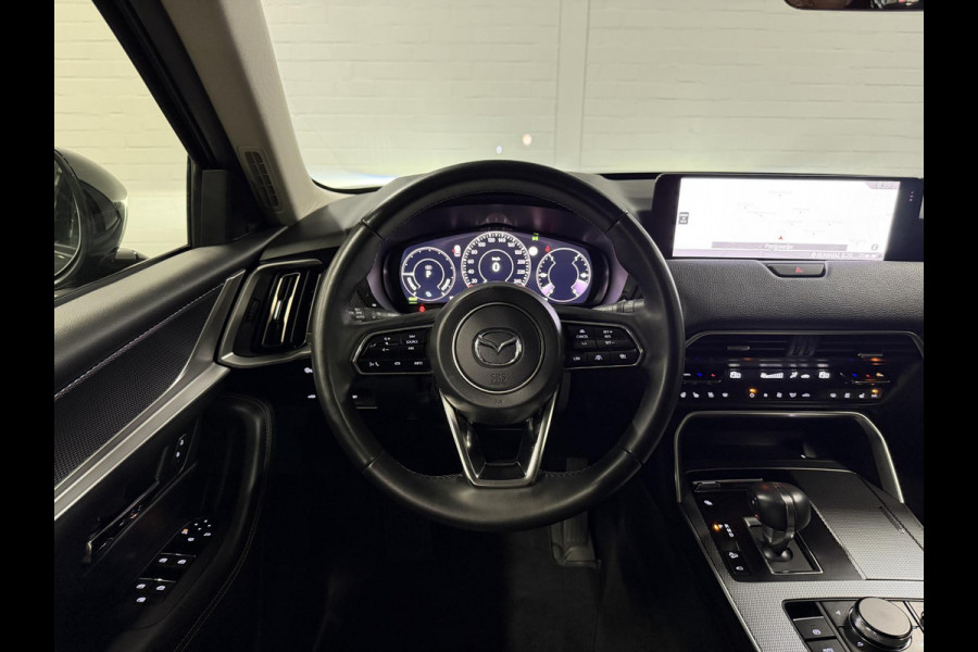 Mazda CX-60 2.5 e-SkyActiv PHEV Homura Trekhaak | Open dak | Adapt. cruise | Stoel-/stuurverwarming | Bose sound | Stoelventilatie | Carplay | 360 graden camera