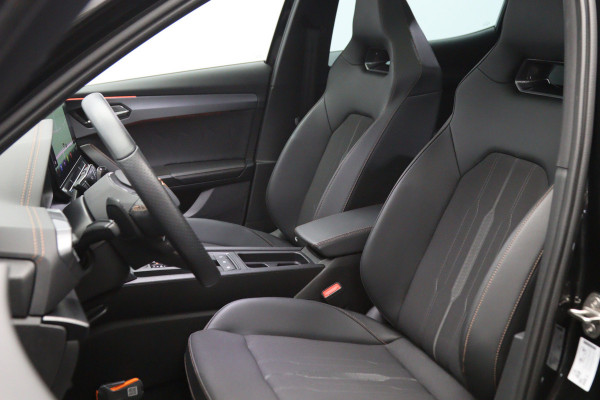 CUPRA Formentor 1.4 e-Hybrid 245 PK VZ Copper Edition PHEV, Panoramadak, Memory, Camera, Trekhaak, 360 Camera, Stuur-Startknop