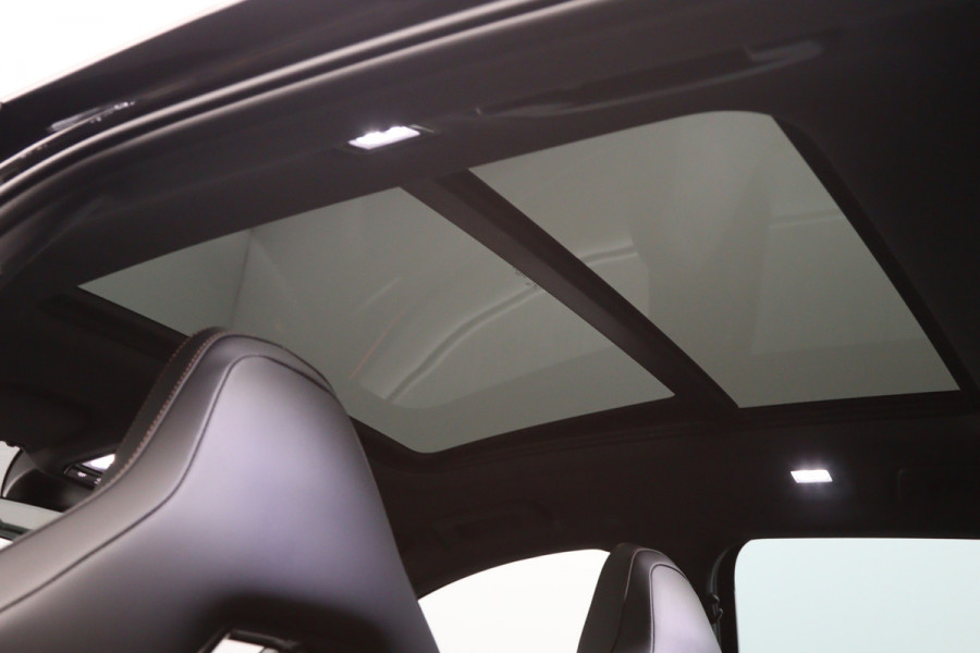 CUPRA Formentor 1.4 e-Hybrid 245 PK VZ Copper Edition PHEV, Panoramadak, Memory, Camera, Trekhaak, 360 Camera, Stuur-Startknop