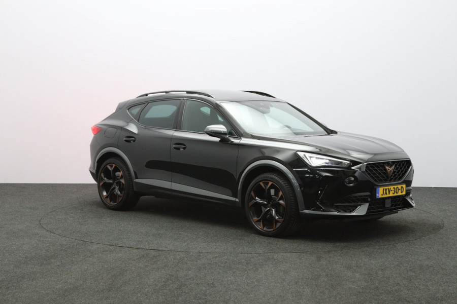 CUPRA Formentor 1.4 e-Hybrid 245 PK VZ Copper Edition PHEV, Panoramadak, Memory, Camera, Trekhaak, 360 Camera, Stuur-Startknop