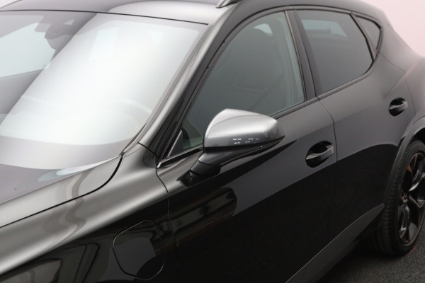 CUPRA Formentor 1.4 e-Hybrid 245 PK VZ Copper Edition PHEV, Panoramadak, Memory, Camera, Trekhaak, 360 Camera, Stuur-Startknop