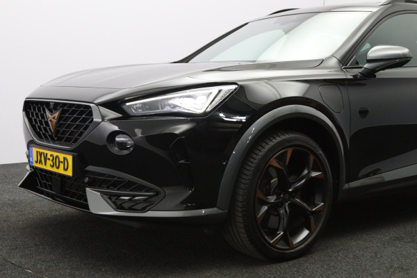 CUPRA Formentor 1.4 e-Hybrid 245 PK VZ Copper Edition PHEV, Panoramadak, Memory, Camera, Trekhaak, 360 Camera, Stuur-Startknop
