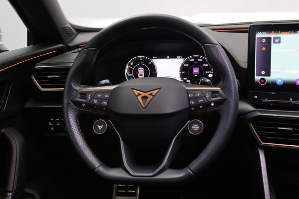 CUPRA Formentor 1.4 e-Hybrid 245 PK VZ Copper Edition PHEV, Panoramadak, Memory, Camera, Trekhaak, 360 Camera, Stuur-Startknop