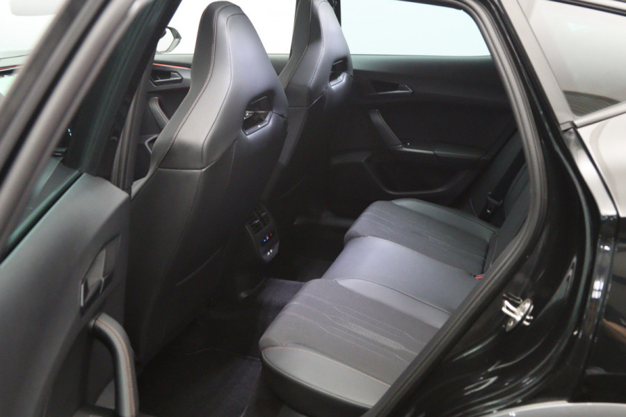CUPRA Formentor 1.4 e-Hybrid 245 PK VZ Copper Edition PHEV, Panoramadak, Memory, Camera, Trekhaak, 360 Camera, Stuur-Startknop