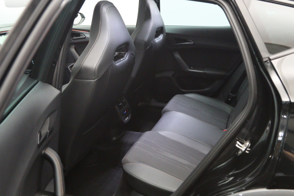 CUPRA Formentor 1.4 e-Hybrid 245 PK VZ Copper Edition PHEV, Panoramadak, Memory, Camera, Trekhaak, 360 Camera, Stuur-Startknop