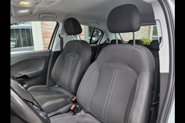 Opel Corsa 1.4 Black Edition Airco! Cruise Control! Navigatie! Leuke/Nette Auto! NAP!