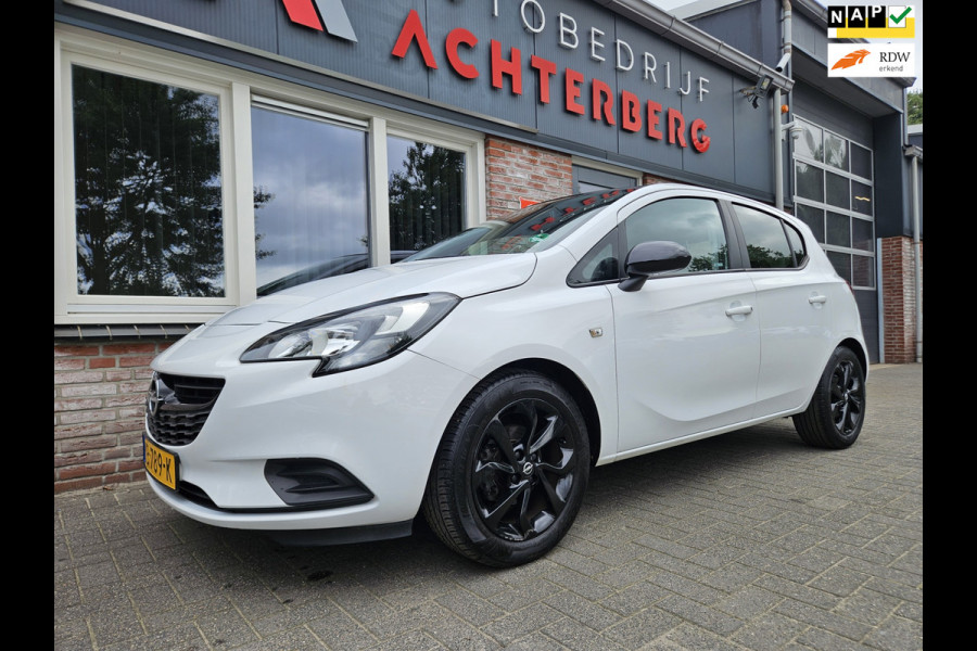 Opel Corsa 1.4 Black Edition Airco! Cruise Control! Navigatie! Leuke/Nette Auto! NAP!