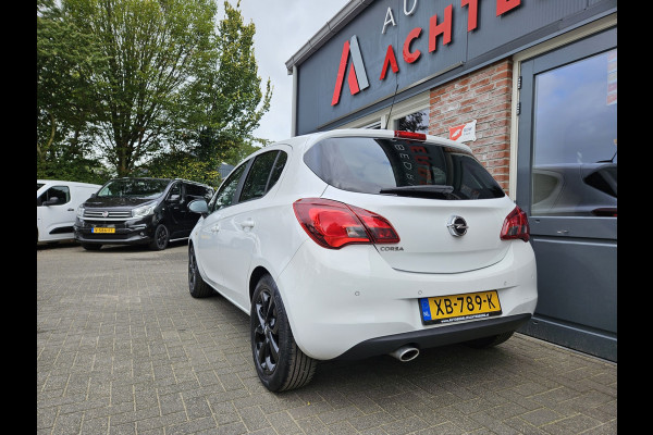 Opel Corsa 1.4 Black Edition Airco! Cruise Control! Navigatie! Leuke/Nette Auto! NAP!