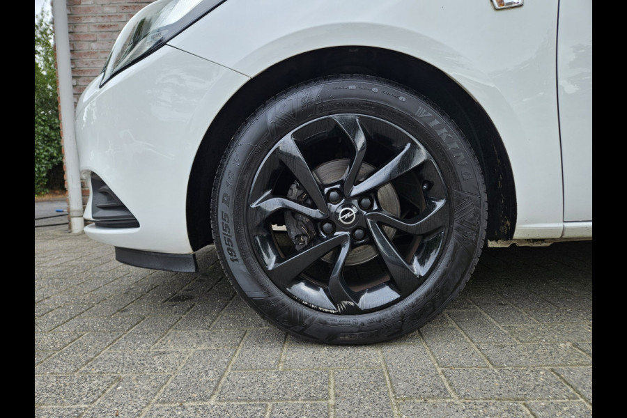 Opel Corsa 1.4 Black Edition Airco! Cruise Control! Navigatie! Leuke/Nette Auto! NAP!