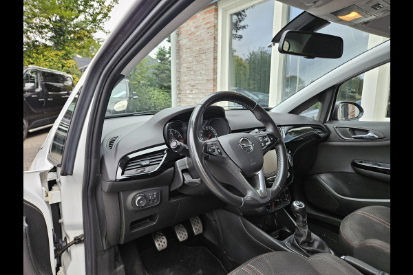 Opel Corsa 1.4 Black Edition Airco! Cruise Control! Navigatie! Leuke/Nette Auto! NAP!