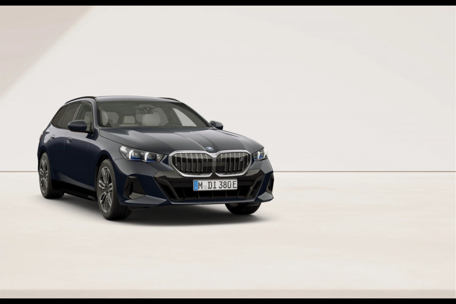 BMW i5 Touring eDrive40 - M-Sport - Comfortzetels - ACC - Head-up - Stuurwiel Verwarming