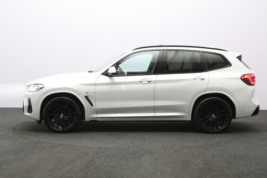 BMW iX3 High Executive 80 kWh 293 PK, SOH 98 %, Panoramadak, Leder, Adap. Cruise Control, Camera