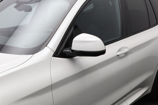 BMW iX3 High Executive 80 kWh 293 PK, SOH 98 %, Panoramadak, Leder, Adap. Cruise Control, Camera