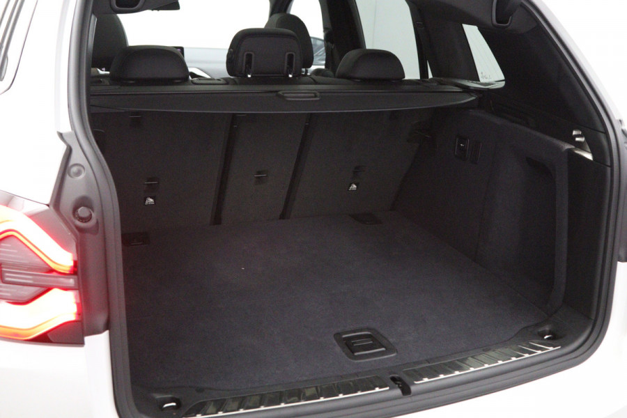 BMW iX3 High Executive 80 kWh 293 PK, SOH 98 %, Panoramadak, Leder, Adap. Cruise Control, Camera