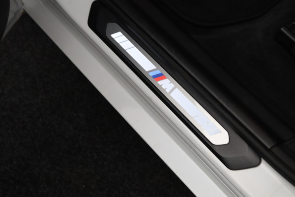 BMW iX3 High Executive 80 kWh 293 PK, SOH 98 %, Panoramadak, Leder, Adap. Cruise Control, Camera