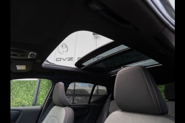 Volvo XC40 1.5 T5 Plug-in hybrid Plus Dark | Pano | H/K Sound | Camera | BTW