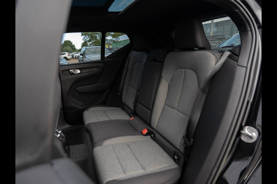 Volvo XC40 1.5 T5 Plug-in hybrid Plus Dark | Pano | H/K Sound | Camera | BTW