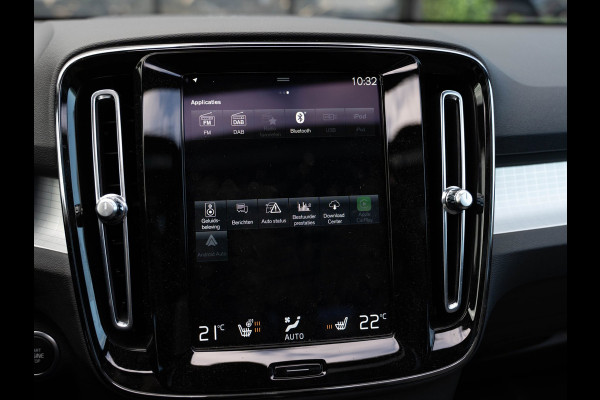 Volvo XC40 1.5 T5 Plug-in hybrid Plus Dark | Pano | H/K Sound | Camera | BTW