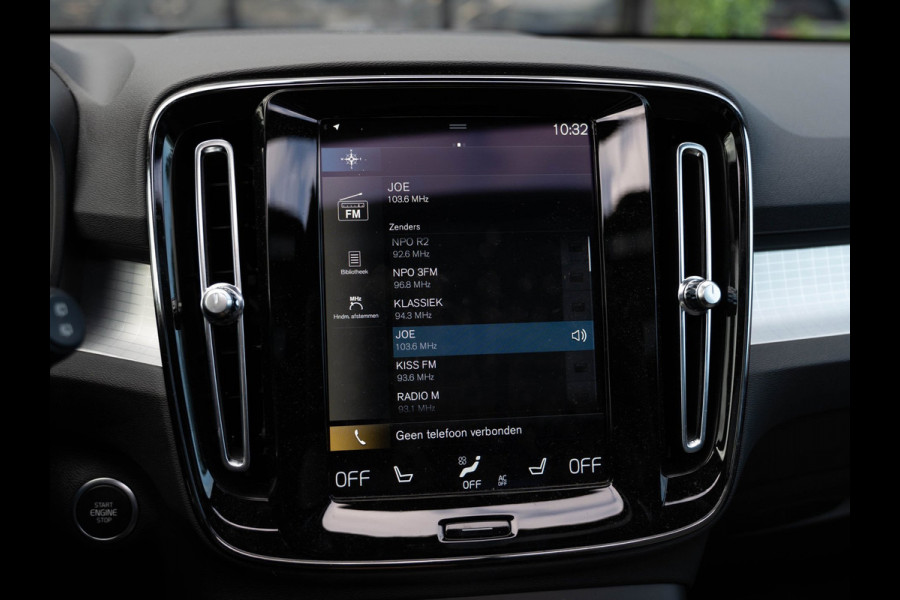 Volvo XC40 1.5 T5 Plug-in hybrid Plus Dark | Pano | H/K Sound | Camera | BTW