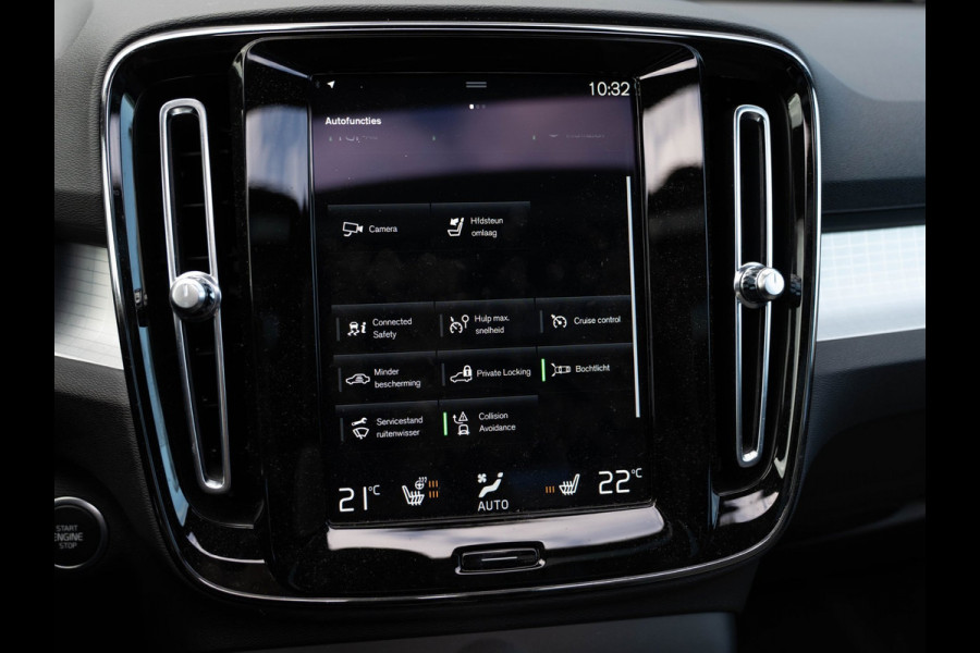 Volvo XC40 1.5 T5 Plug-in hybrid Plus Dark | Pano | H/K Sound | Camera | BTW