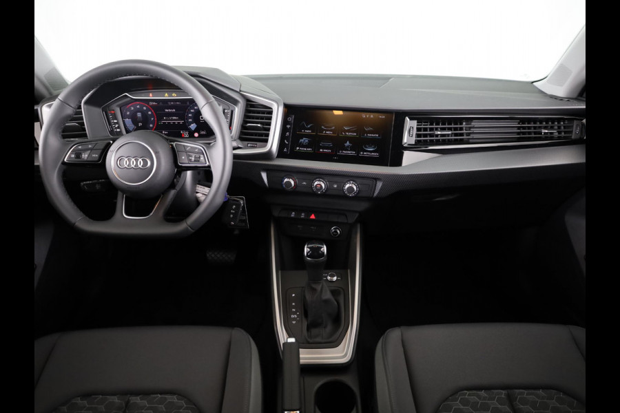 Audi A1 Sportback Advanced edition 25 TFSI 95 pk | LED verlichting voor+ achter | Optiekpakket zwart plus | Sportstoelen voor | Buitenspiegels inklapbaar |