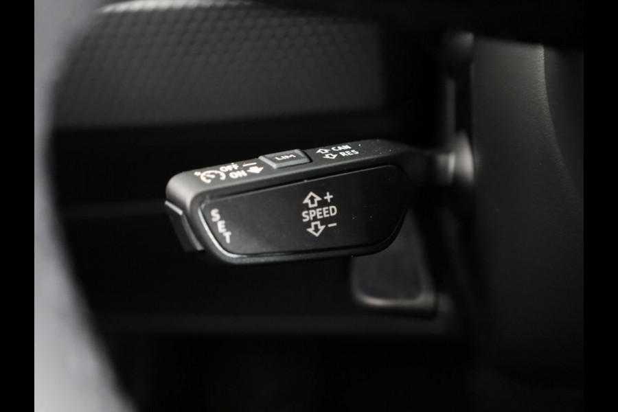 Audi A1 Sportback Advanced edition 25 TFSI 95 pk | LED verlichting voor+ achter | Optiekpakket zwart plus | Sportstoelen voor | Buitenspiegels inklapbaar |