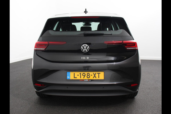 Volkswagen ID.3 Pro 58 kWh Camera Apple Carplay Stoelverwarming Navigatie Android Auto Climate Control Navigatie Cruise control Parkeersensoren voor achter LED