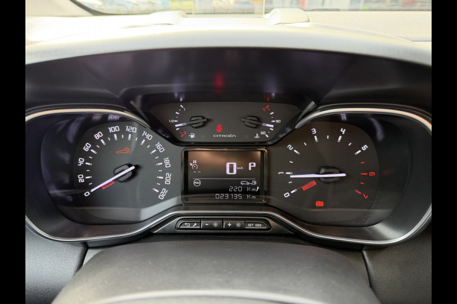 Citroën C3 Aircross 130pk Max (Camera - Keyless Entry - LED - Head up - Automatische Airco - Navigatie - Apple Carplay - 17")