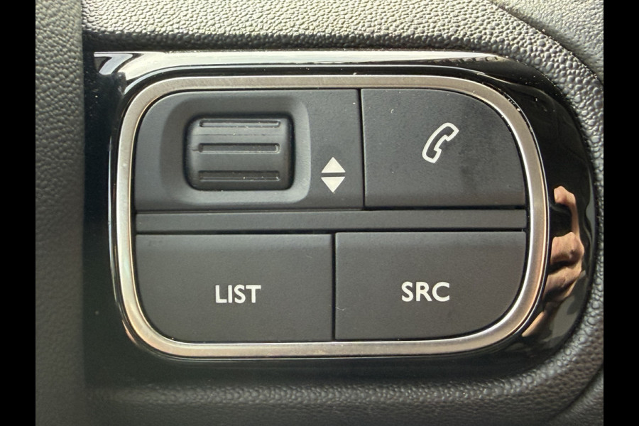 Citroën C3 Aircross 130pk Max (Camera - Keyless Entry - LED - Head up - Automatische Airco - Navigatie - Apple Carplay - 17")