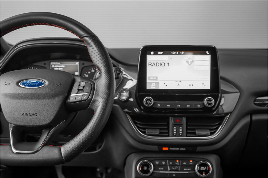 Ford Fiesta 1.0 EcoBoost ST-Line CarPlay Trekhaak 17"