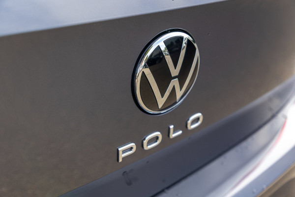 Volkswagen Polo 1.0 TSI Life Adaptive Cruise I Climate I Camera I CarPlay I Android I LM Velgen I Parkeersensoren I BTW