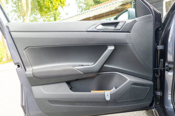 Volkswagen Polo 1.0 TSI Life Adaptive Cruise I Climate I Camera I CarPlay I Android I LM Velgen I Parkeersensoren I BTW