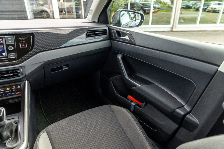 Volkswagen Polo 1.0 TSI Life Adaptive Cruise I Climate I Camera I CarPlay I Android I LM Velgen I Parkeersensoren I BTW