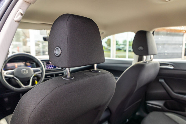 Volkswagen Polo 1.0 TSI Life Adaptive Cruise I Climate I Camera I CarPlay I Android I LM Velgen I Parkeersensoren I BTW