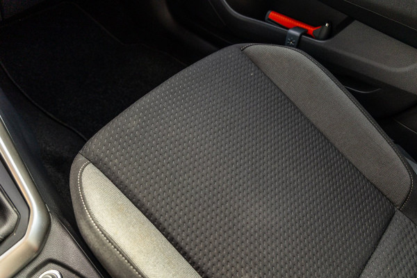 Volkswagen Polo 1.0 TSI Life Adaptive Cruise I Climate I Camera I CarPlay I Android I LM Velgen I Parkeersensoren I BTW