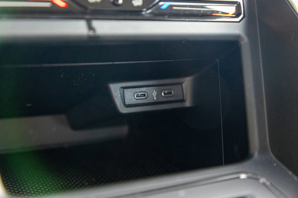 Volkswagen Polo 1.0 TSI Life Adaptive Cruise I Climate I Camera I CarPlay I Android I LM Velgen I Parkeersensoren I BTW