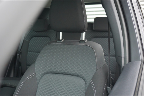 Ford Kuga 225PK PHEV Cool & Connect AUTOM. | PARK. SENSOREN | CRUISE CONTR.