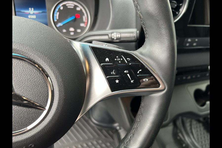 Mercedes-Benz eSprinter 320 L2 H2 Select 81kWh / Snel laden 115Kw / LED / Distronic / Carplay / Navigatie / Camera / LMV / 270 Graden achterdeuren